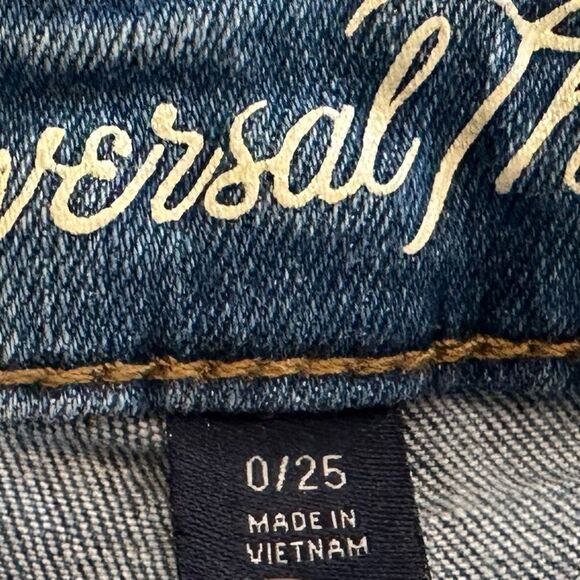 Universal Thread Blue High Rise Jean Shorts with Rolled Hem and Button Fly - Picture 6 of 9